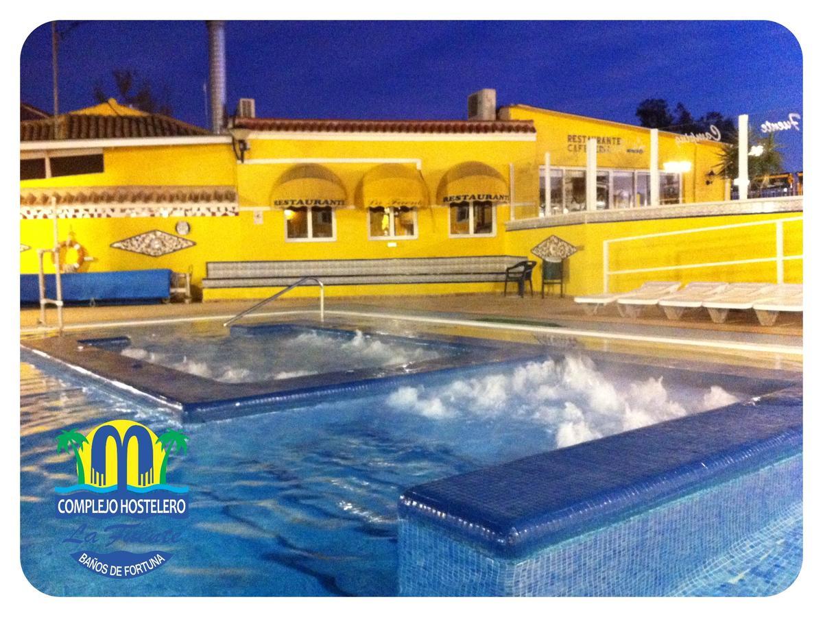 פורטונה Complejo Hostelero La Fuente מראה חיצוני תמונה