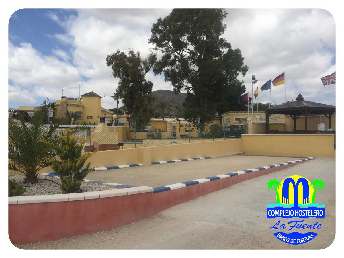 פורטונה Complejo Hostelero La Fuente מראה חיצוני תמונה